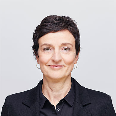 Kerstin Adam, Referentin Personal